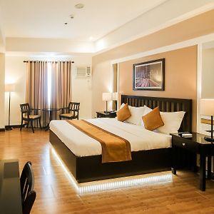 Deluxe Zimmer mit Kingsize-Bett